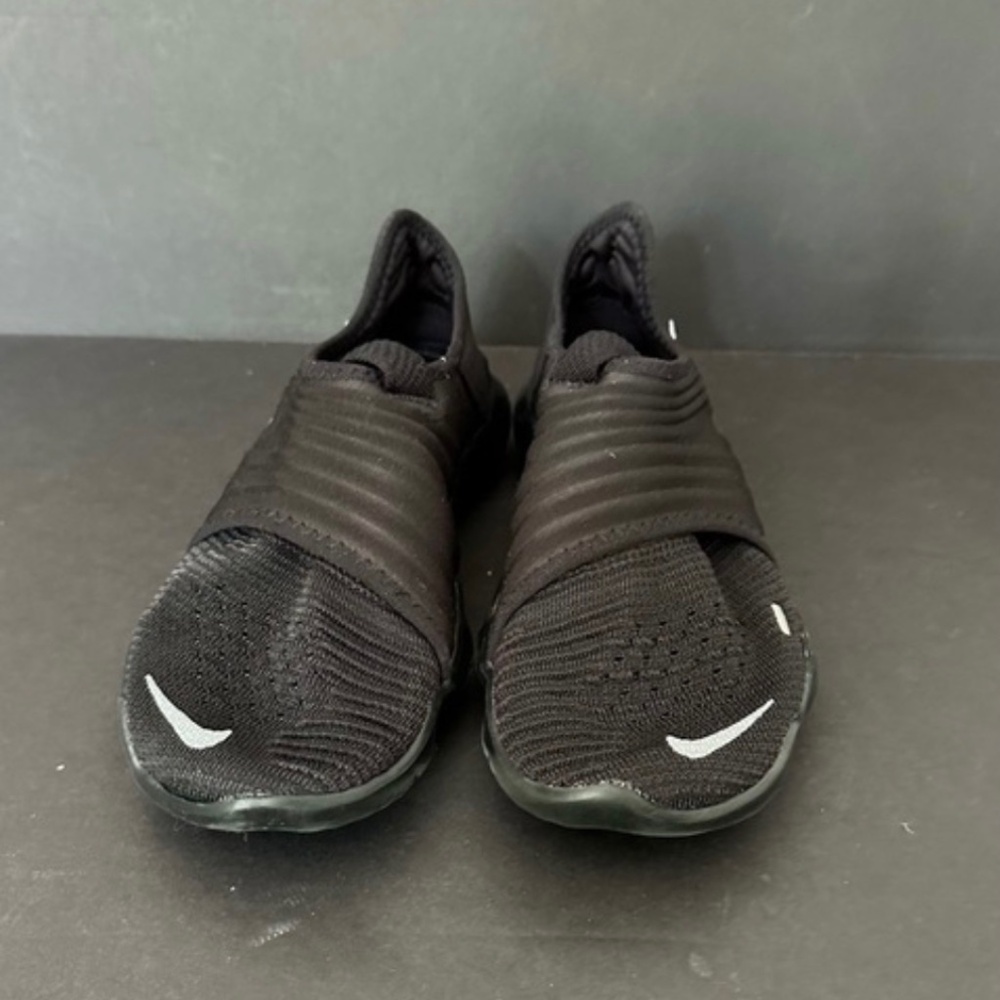 Nike Free RN 3.0 FlyKnit Sneakers Size 7.5 Women’s